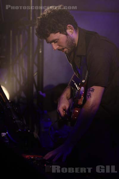 THE ANTLERS - 2009-11-24 - PARIS - Nouveau Casino - 